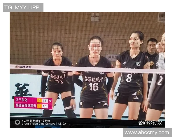 赛后分析南京排球队与广州排球队在比赛中的灵活性表现与战术调整 赛后分析南京排球队与广州排球队在比赛中的灵活性表现与战术调整