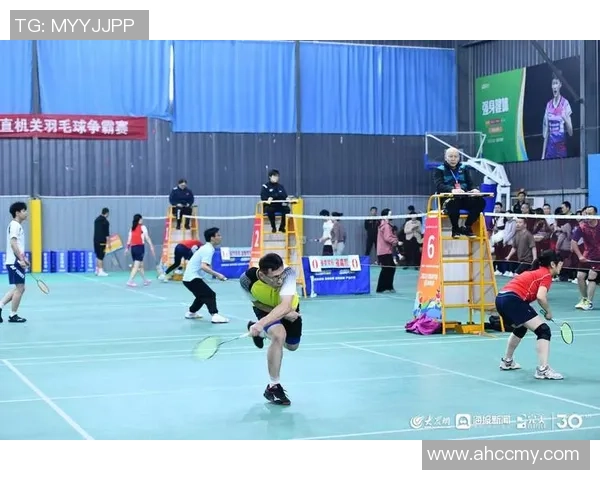 重庆羽毛球队在城市联赛中的强势表现与未来发展潜力分析 重庆羽毛球队在城市联赛中的强势表现与未来发展潜力分析