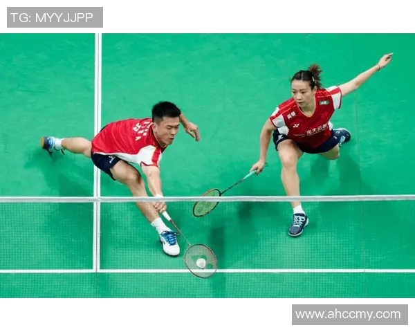 重庆羽毛球队近期状态分析与表现评估探讨 重庆羽毛球队近期状态分析与表现评估探讨