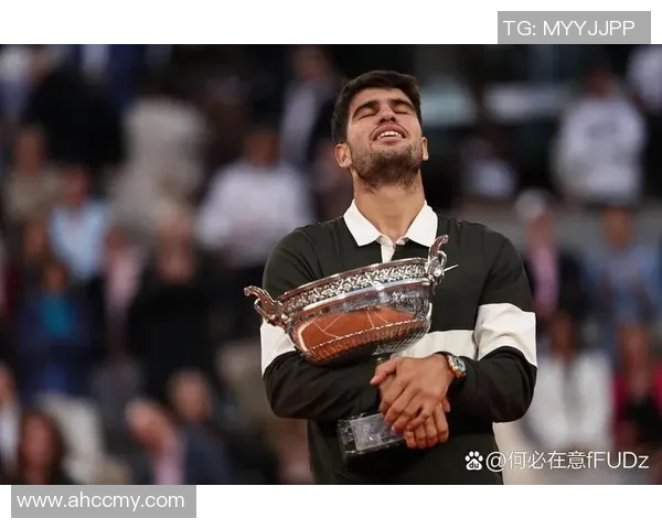 足球明星的疯狂人生：从巅峰到失控的跌宕起伏